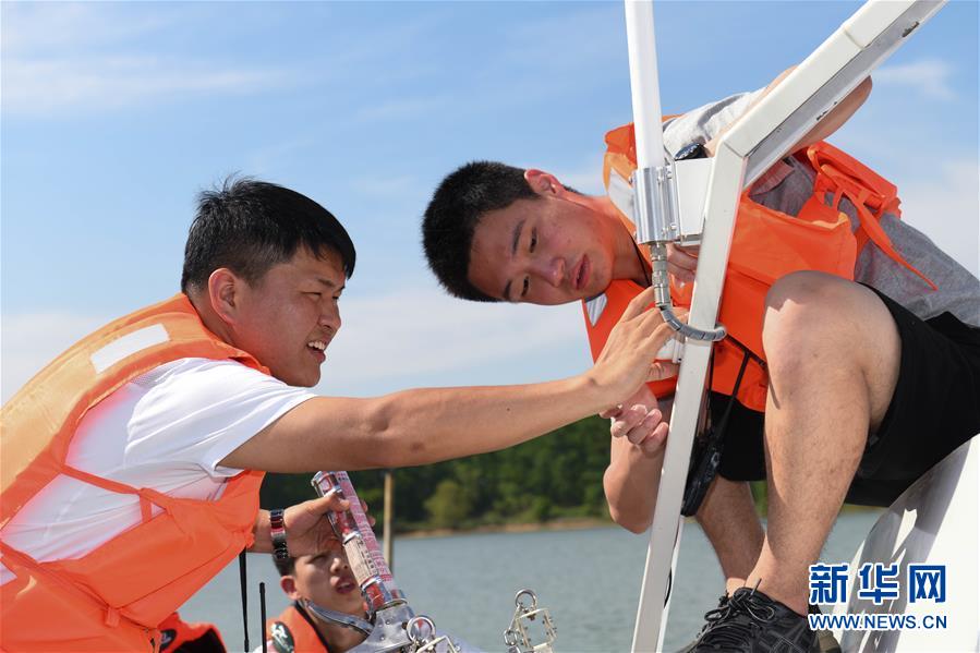 (新華全媒頭條·圖文互動)(16)青春萬歲 強國有我