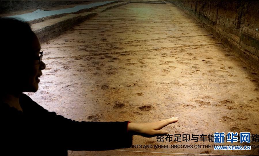 （新華全媒頭條&middot;圖文互動(dòng)）（6）&ldquo;若問(wèn)古今興廢事，請(qǐng)君只看洛陽(yáng)城&rdquo;&mdash;&mdash;千年古都&ldquo;烹制&rdquo;博物館盛宴