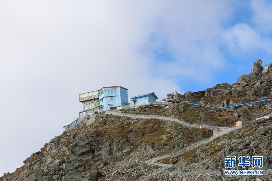 (壯麗70年·奮斗新時(shí)代·圖文互動(dòng))(4)書寫在云端上的忠誠(chéng)——卓拉哨所官兵衛(wèi)國(guó)戍邊記事