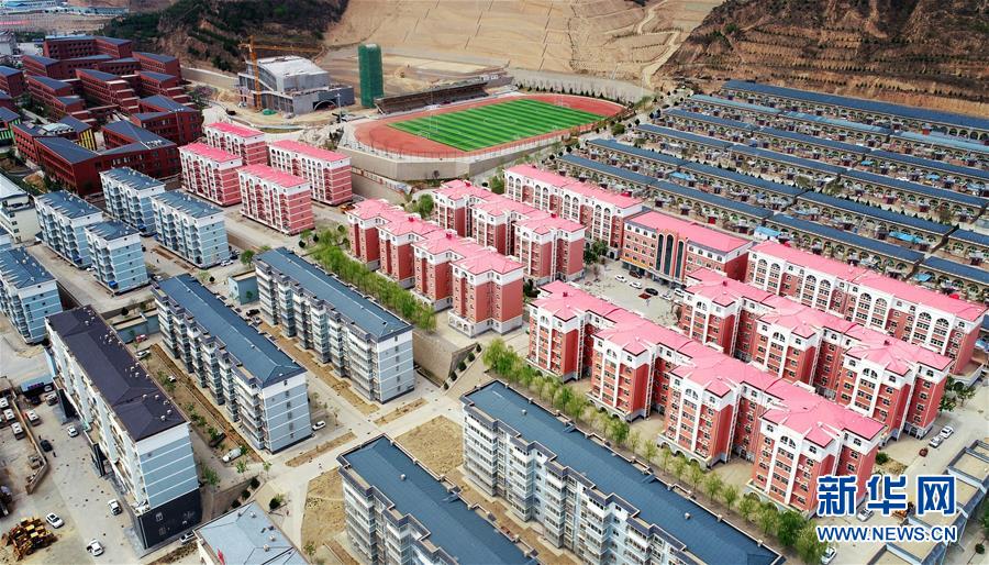 （新華全媒頭條&middot;圖文互動(dòng)）（14）鍛造領(lǐng)航復(fù)興的中流砥柱&mdash;&mdash;寫(xiě)在&ldquo;不忘初心、牢記使命&rdquo;主題教育即將啟動(dòng)之際