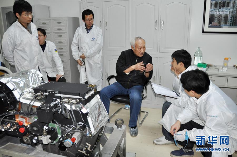 （新華全媒頭條&middot;圖文互動）（4）追光者&mdash;&mdash;&ldquo;長光人&rdquo;的報(bào)國故事 