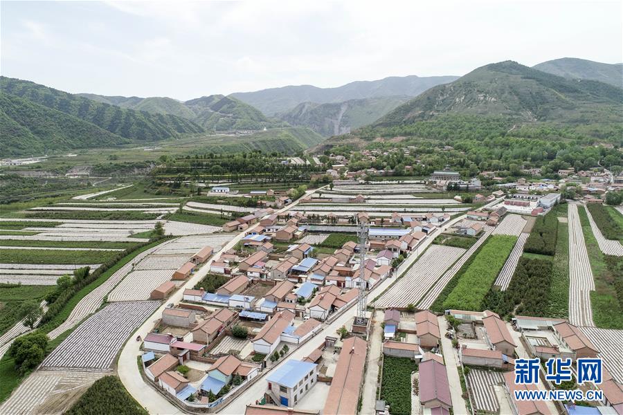 (新華全媒頭條·壯麗70年·奮斗新時代·圖文互動)(16)中國減貧的西海固報告