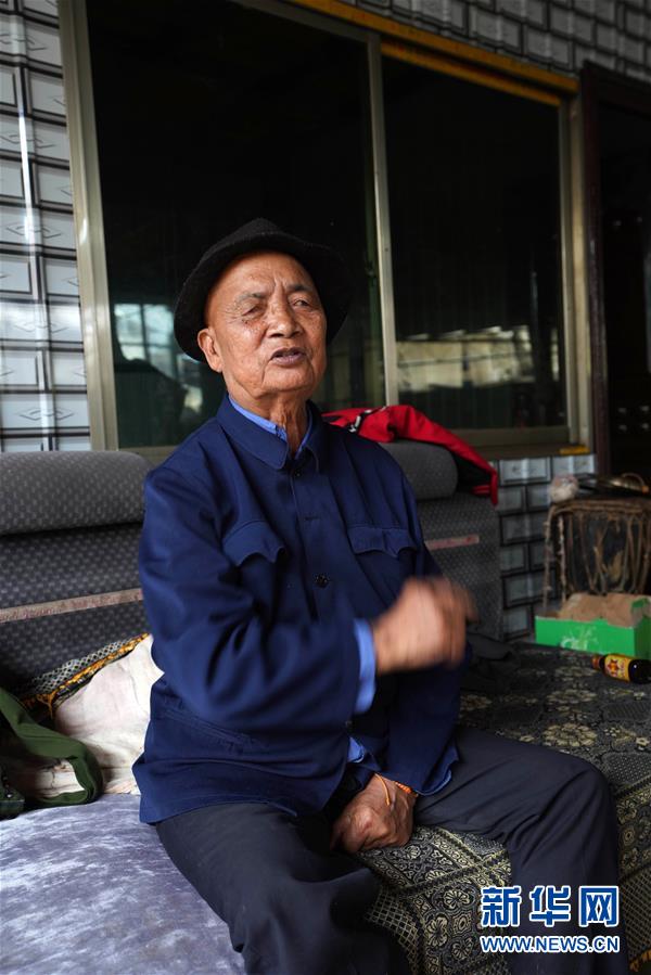 （圖文互動）（1）布朗族老人巖章應(yīng)：我從原始社會走來&hellip;&hellip;