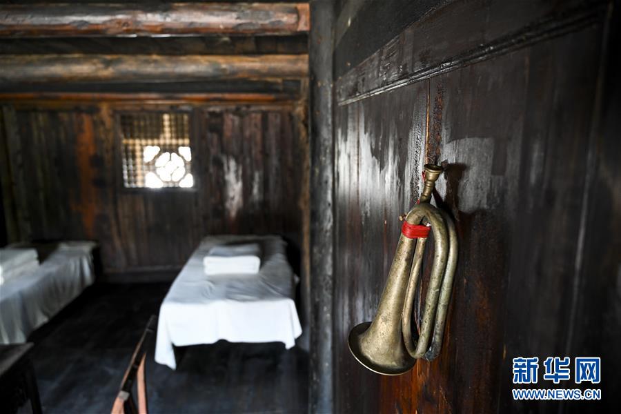 （壯麗70年&middot;奮斗新時代&mdash;&mdash;記者再走長征路&middot;圖文互動）（4）手捧棉被憶紅軍：走了那么多年，我們都念他們的好