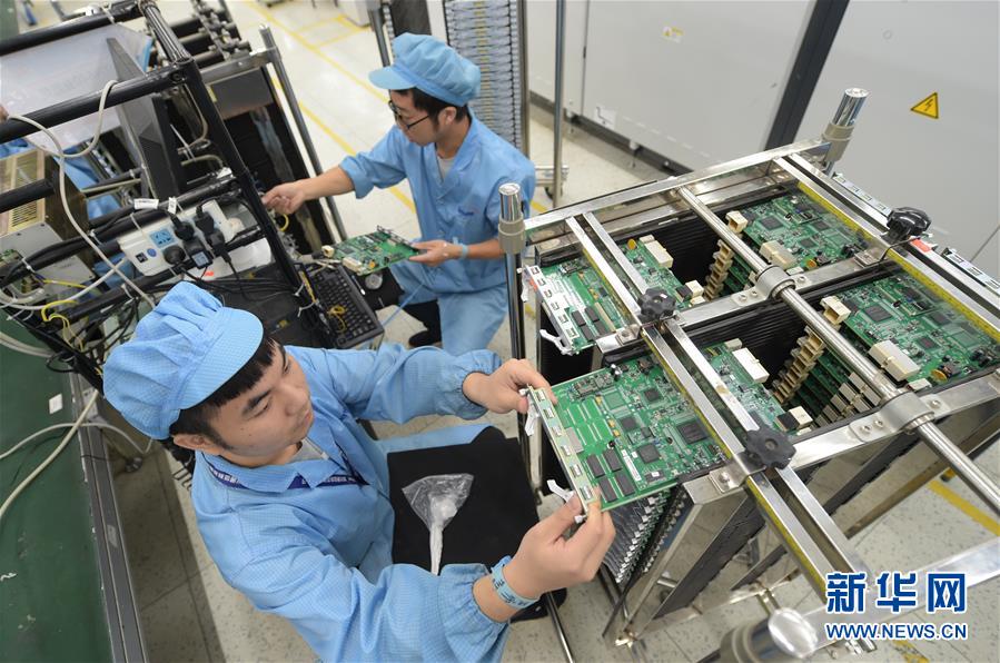 （壯麗70年&middot;奮斗新時(shí)代&mdash;&mdash;共和國(guó)發(fā)展成就巡禮&middot;圖文互動(dòng)）（3）潮涌楚天闊&mdash;&mdash;湖北砥礪奮進(jìn)70年譜寫高質(zhì)量發(fā)展華章