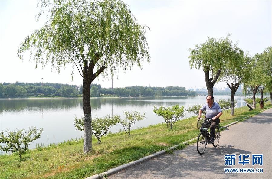 （壯麗70年&middot;奮斗新時(shí)代&mdash;&mdash;共和國(guó)發(fā)展成就巡禮&middot;圖文互動(dòng)）（6）千年古城崛起大國(guó)首都&mdash;&mdash;北京70年跨越式發(fā)展紀(jì)實(shí)