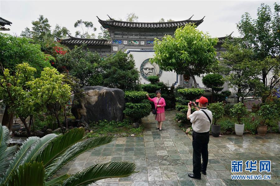 (在習近平新時代中國特色社會主義思想指引下——新時代新作為新篇章·總書記關心的百姓身邊事·圖文互動)(6)留住鄉(xiāng)愁 綻放新顏——傳統(tǒng)村落保護激發(fā)鄉(xiāng)村活力