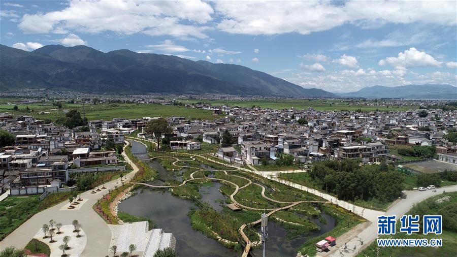 (在習近平新時代中國特色社會主義思想指引下——新時代新作為新篇章·總書記關心的百姓身邊事·圖文互動)(7)留住鄉(xiāng)愁 綻放新顏——傳統(tǒng)村落保護激發(fā)鄉(xiāng)村活力