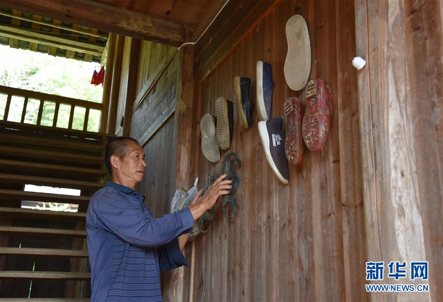 （愛國(guó)情 奮斗者&middot;圖文互動(dòng)）（4）貴州印江高石坎護(hù)林隊(duì)：半輩子，以林場(chǎng)為家