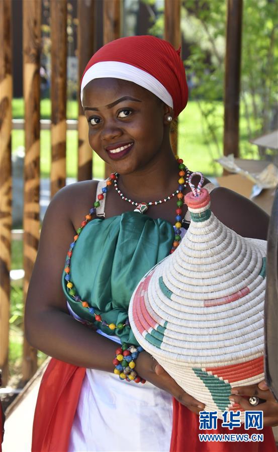 (新華全媒頭條·圖文互動)(17)難忘的“世園記憶” 共同的綠色追求——寫在北京世園會閉幕之際