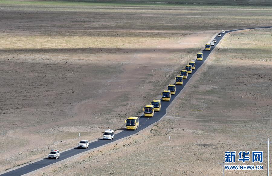 (新華全媒頭條·決戰(zhàn)決勝脫貧攻堅·圖文互動)(9)歷史的決戰(zhàn) 偉大的創(chuàng)舉——“世界屋脊”上的反貧困奇跡