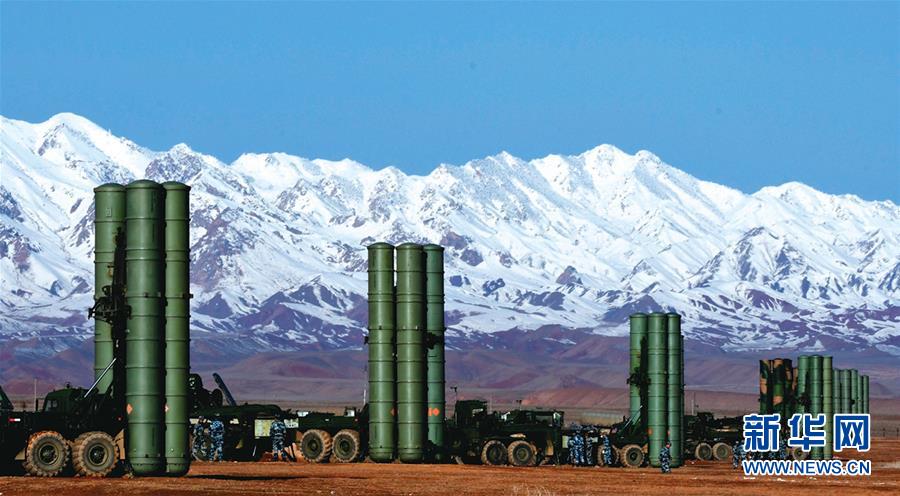 （新華全媒頭條&middot;人民空軍70年&middot;圖文互動）（6）陽光照耀奮飛的航程&mdash;&mdash;黨中央、中央軍委和習(xí)主席關(guān)心人民空軍建設(shè)發(fā)展紀(jì)實