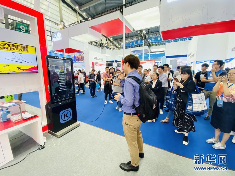 (新華全媒頭條·圖文互動)(2)觸摸跳動的創(chuàng)新脈搏——從高交會看經濟發(fā)展新動能