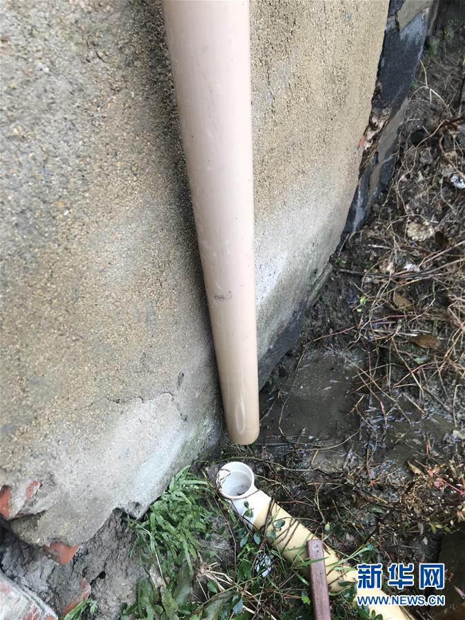 (新華視點·國務(wù)院農(nóng)村人居環(huán)境整治大檢查·圖文互動)(3)抽查10多戶新廁竟無一使用 農(nóng)村改廁豈能“為改而改”