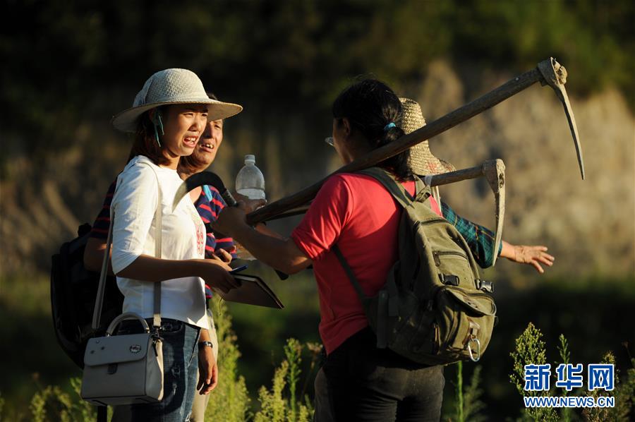 （新華全媒頭條&middot;圖文互動(dòng)）（7）干部去哪兒了？&mdash;&mdash;貴州干部大規(guī)模下沉脫貧攻堅(jiān)一線紀(jì)實(shí)