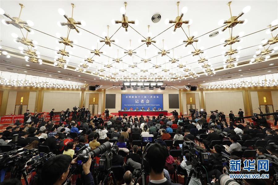 （兩會(huì)&middot;XHDW）（9）政協(xié)委員談優(yōu)化營(yíng)商環(huán)境、促進(jìn)民營(yíng)經(jīng)濟(jì)高質(zhì)量發(fā)展