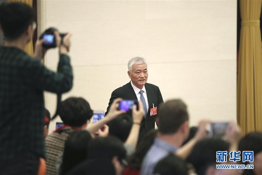 （兩會(huì)&middot;面對(duì)面）（12）采訪部長