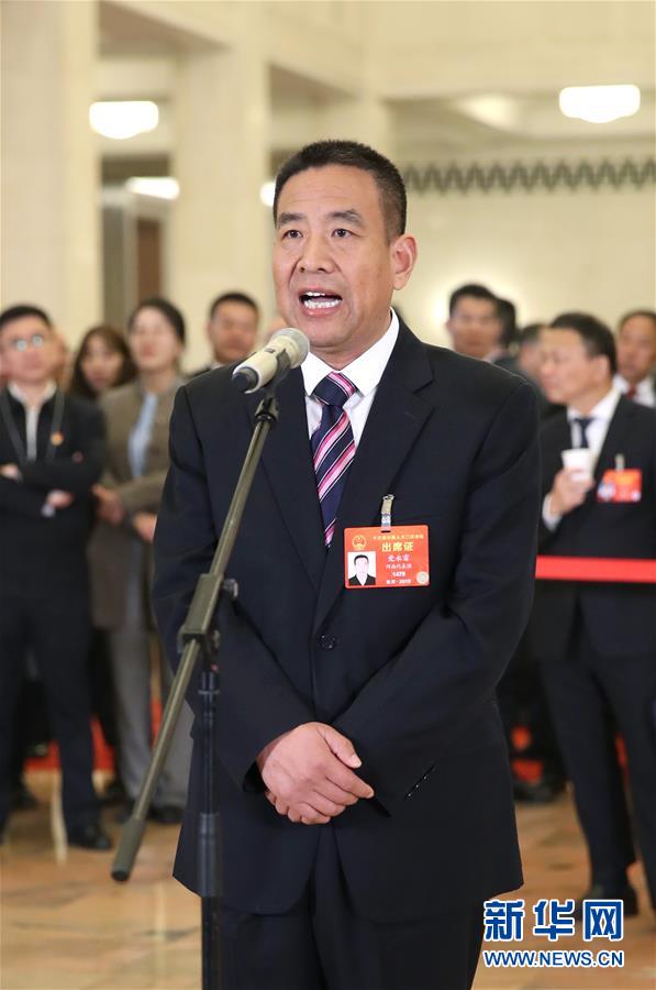 （新華全媒頭條&middot;圖文互動(dòng)）（11）2019&mdash;&mdash;春天里的中國(guó)兩會(huì)故事