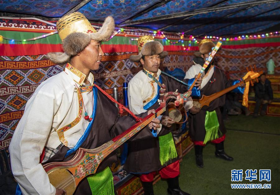 (新華全媒頭條·圖文互動(dòng))(4)2020年脫貧攻堅(jiān)一線奮斗者的向往與祝福