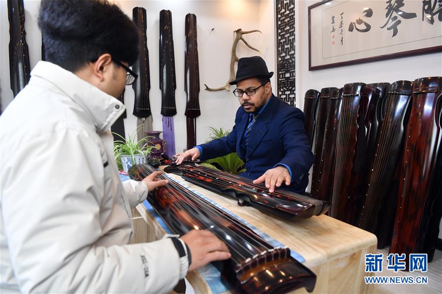 (新華全媒頭條·圖文互動(dòng))(7)2020年脫貧攻堅(jiān)一線奮斗者的向往與祝福