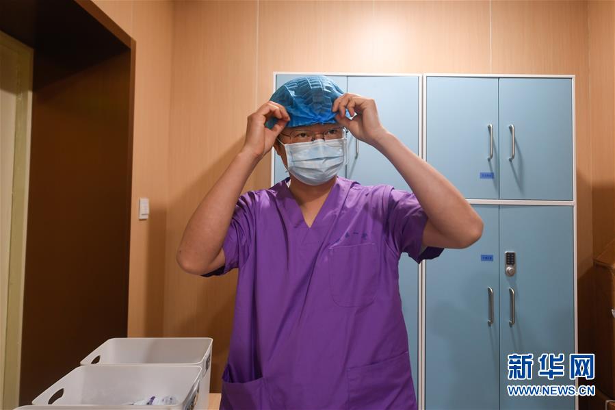 （聚焦疫情防控&middot;圖文互動）（2）無法握手，但始終并肩