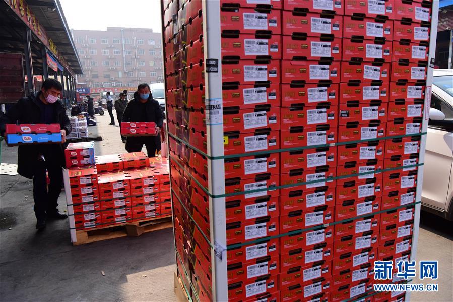 （聚焦疫情防控&middot;圖文互動(dòng)）（2）吃的東西充足，做點(diǎn)花樣菜吧！&mdash;&mdash;中部地區(qū)最大農(nóng)產(chǎn)品批發(fā)市場(chǎng)見(jiàn)聞 