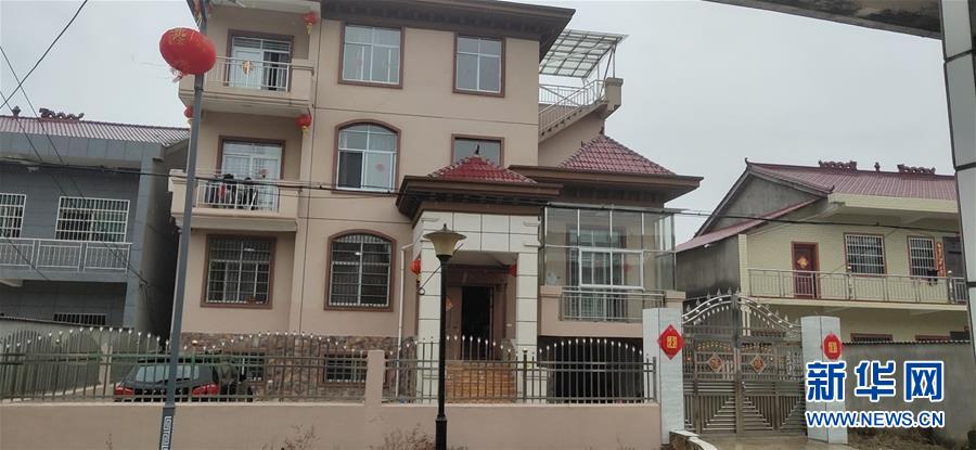 （聚焦疫情防控&middot;圖文互動(dòng)）（1）從武漢返鄉(xiāng)的一家人：&ldquo;鄰里情割不斷，自行隔離是義務(wù)&rdquo;