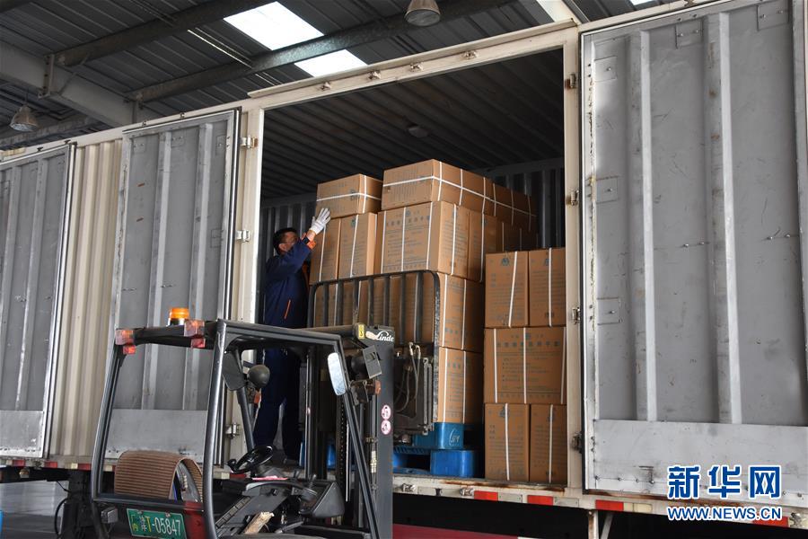 （圖文互動）（1）爭分奪秒，為了那千公里之外的馳援&mdash;&mdash;急需防疫物資天津復工復產一線見聞