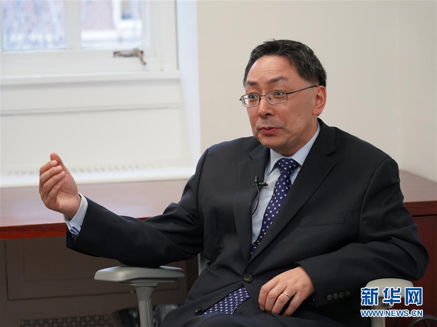 (國際·圖文互動)專訪:抗擊新冠肺炎亟需加強國際協(xié)調(diào)與合作——訪美國外交關(guān)系委員會全球衛(wèi)生專家黃嚴忠