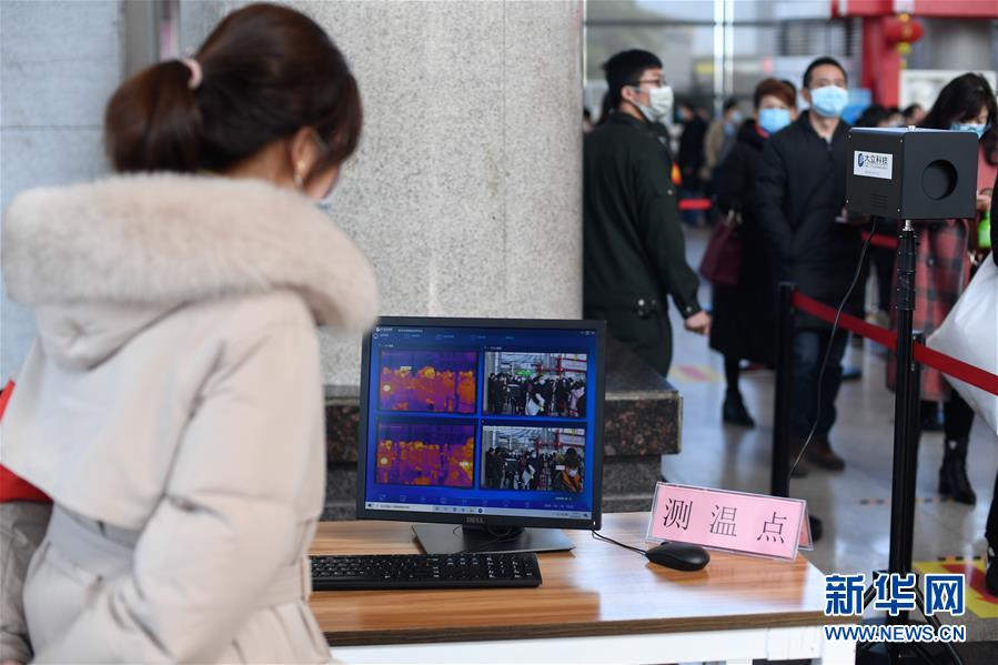 (經(jīng)濟(jì))(1)“世界超市”新春開市