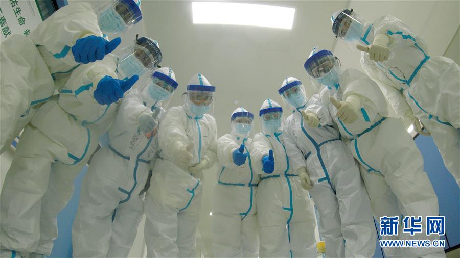 （新華全媒頭條&middot;圖文互動）（1）&ldquo;與國家同舟，與人民共濟(jì)&rdquo;&mdash;&mdash;新冠肺炎重癥救治同濟(jì)醫(yī)院戰(zhàn)&ldquo;疫&rdquo;直擊