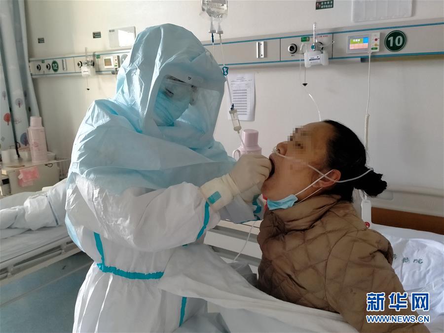 (一線抗疫群英譜·圖文互動(dòng))(3)青年醫(yī)生羅花南:才下高原又戰(zhàn)武漢 哪里需要在哪里