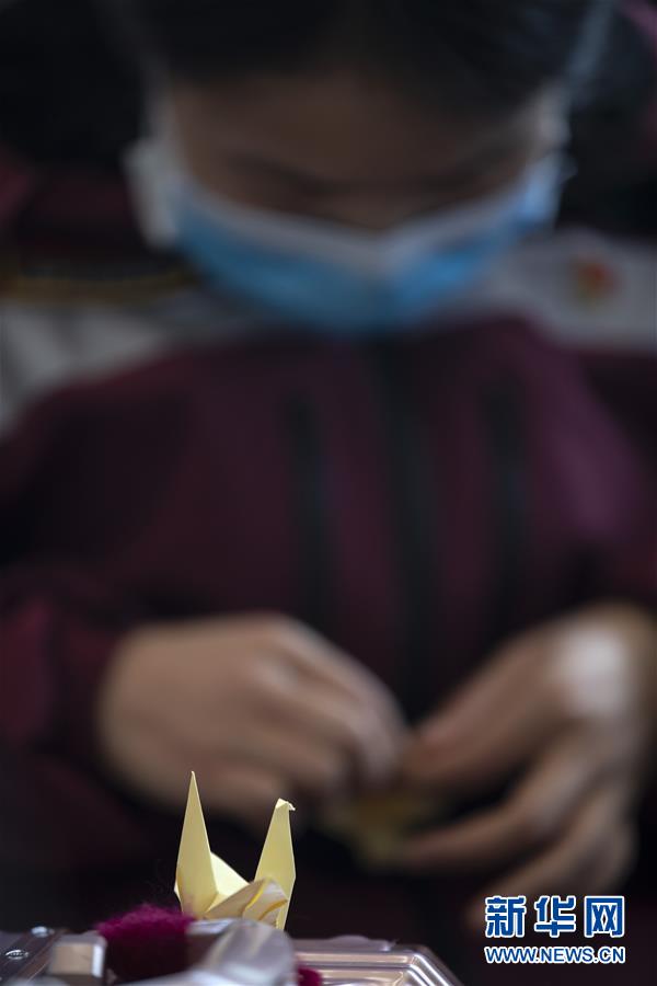 （新華全媒頭條&middot;圖文互動）（10）最美逆行者，武漢永遠記得你！&mdash;&mdash;首批援鄂醫(yī)療隊返程紀(jì)實