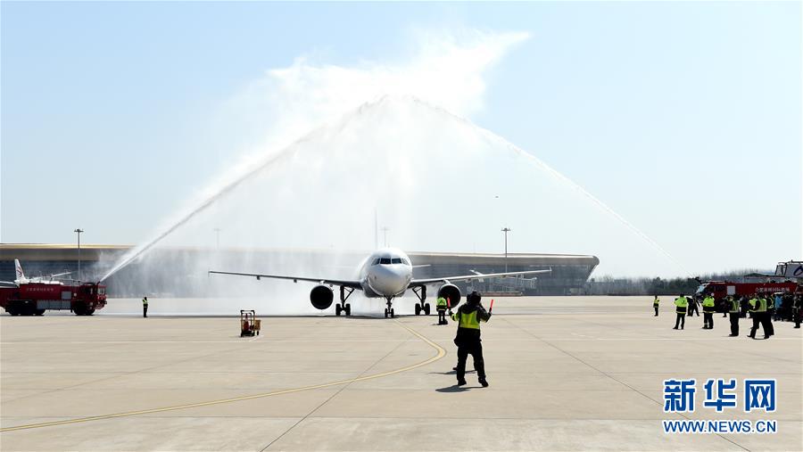 （新華全媒頭條&middot;圖文互動）（14）最美逆行者，武漢永遠記得你！&mdash;&mdash;首批援鄂醫(yī)療隊返程紀(jì)實