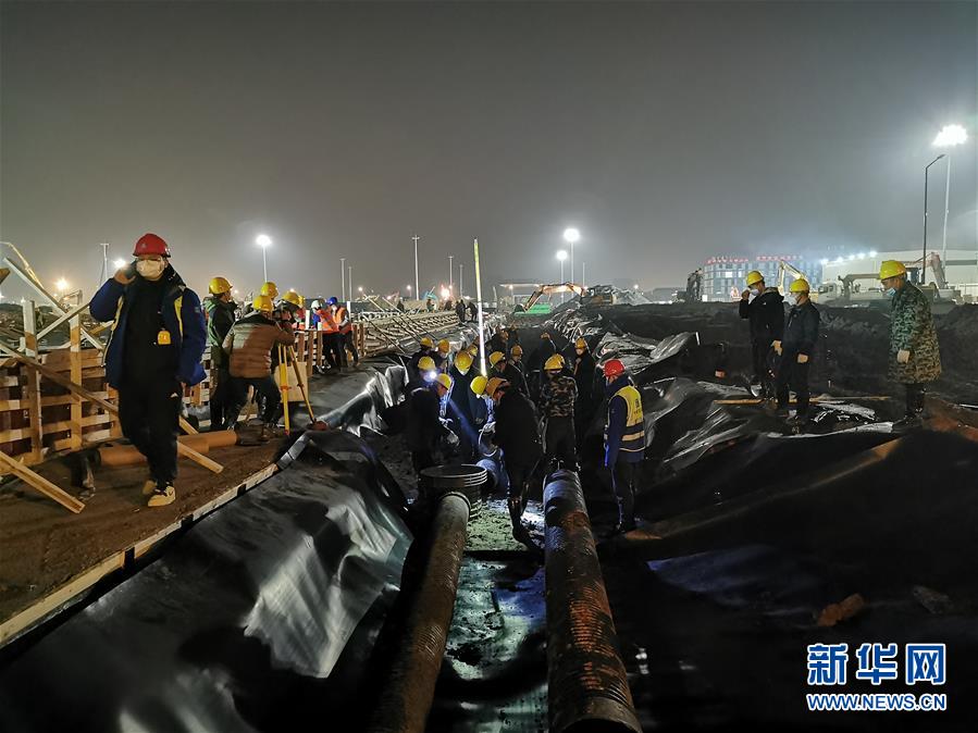 （一線抗疫群英譜&middot;圖文互動）（3）羅文浩：&ldquo;女兒，你的名字里有溫暖，有榮光！&rdquo;