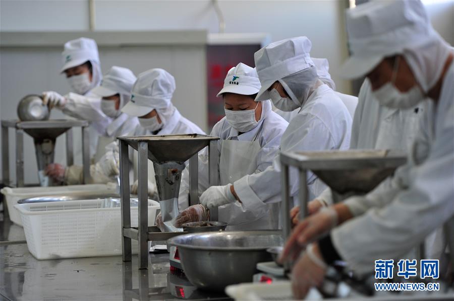 （在習近平新時代中國特色社會主義思想指引下&mdash;&mdash;新時代新作為新篇章&middot;習近平總書記關切事&middot;圖文互動）（9）穩(wěn)住千家萬戶的&ldquo;飯碗&rdquo;&mdash;&mdash;各地積極穩(wěn)就業(yè)化解疫情影響