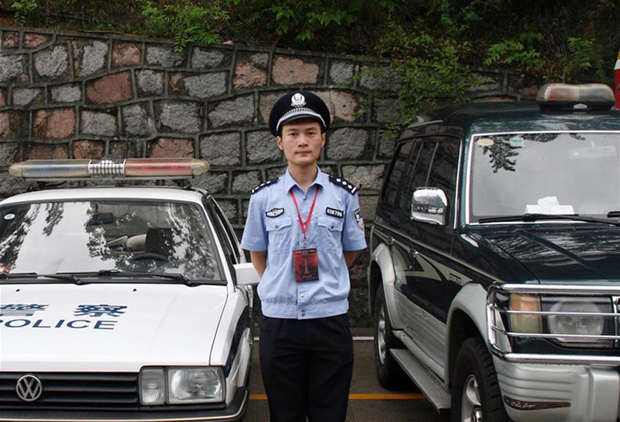 （為了民族復(fù)興&middot;英雄烈士譜&middot;圖文互動）張寧海：&ldquo;請跟我走，我來為大家照亮&hellip;&hellip;&rdquo;