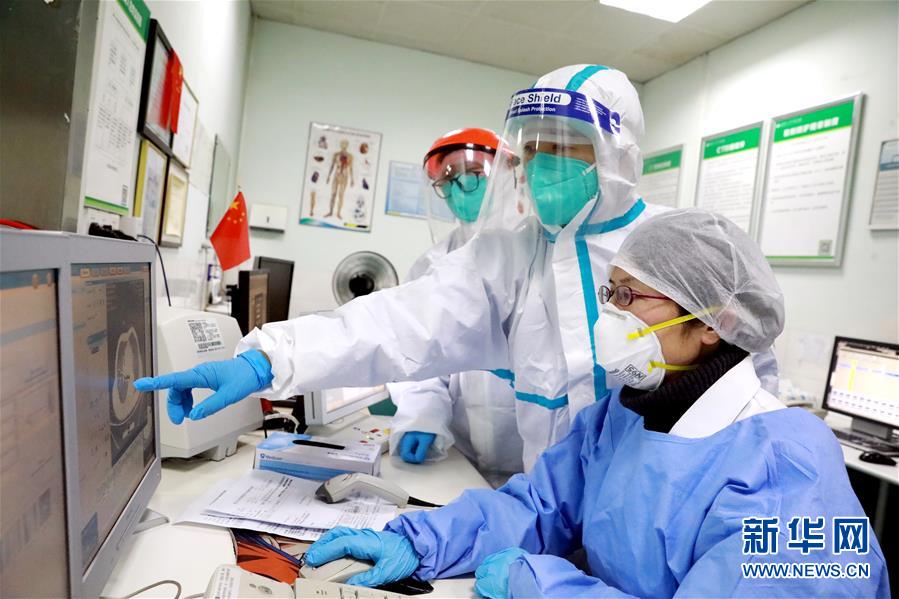 （新華全媒頭條&middot;習近平致敬的戰(zhàn)&ldquo;疫&rdquo;英雄&middot;武漢人民篇&middot;圖文互動）（6）壯哉，大武漢&mdash;&mdash;獻給英雄的武漢人民