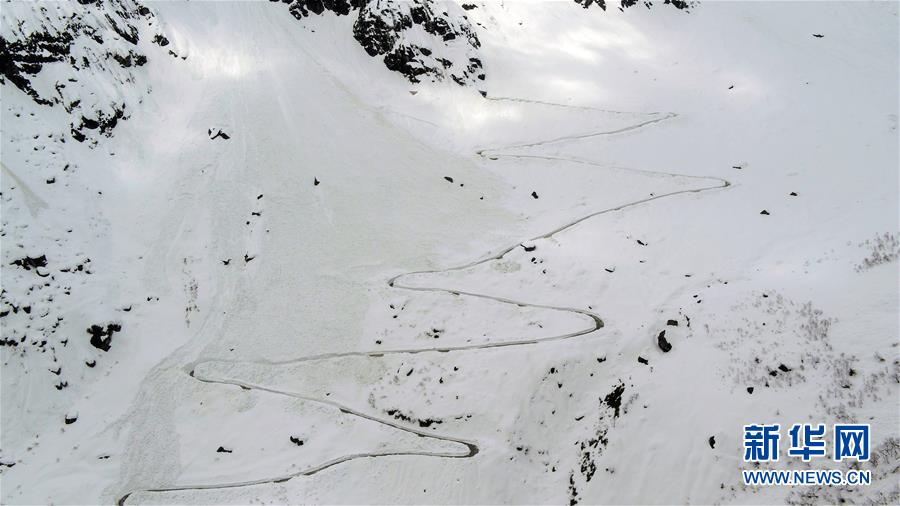 (圖文互動)(2)華能援建西藏派墨農村公路全線復工建設