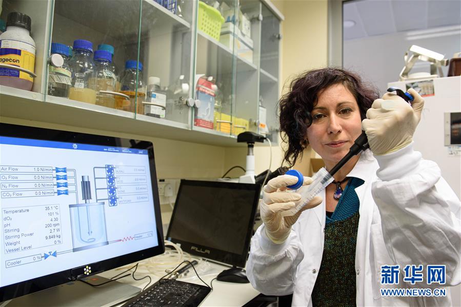 (新華全媒頭條·圖文互動(dòng))(1)為人類戰(zhàn)疫打造最有力的武器——全球合力加速研發(fā)新冠疫苗