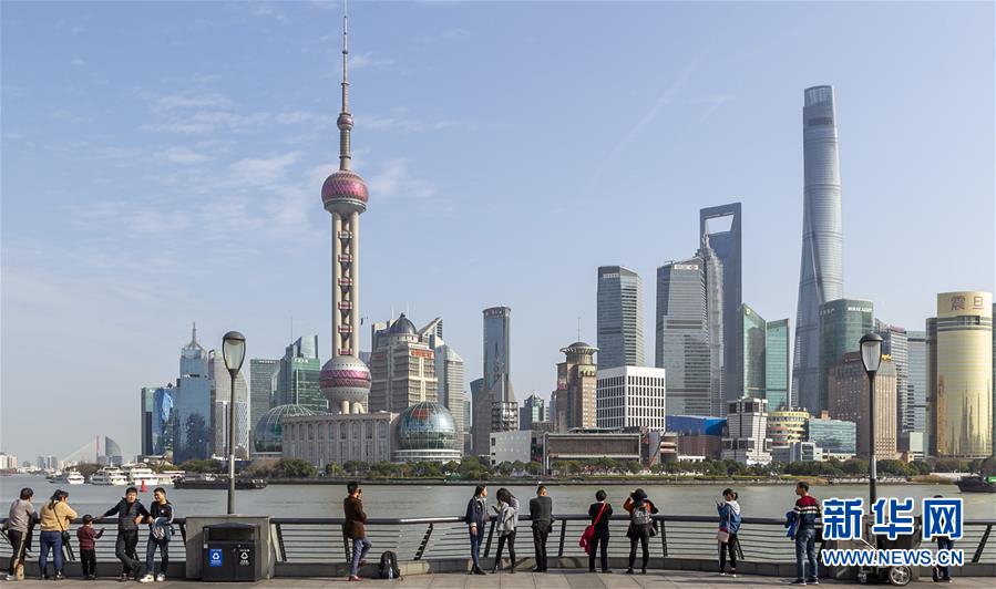 (新華全媒頭條·圖文互動(dòng))(2)三十而立從頭越——以習(xí)近平同志為核心的黨中央關(guān)心浦東開(kāi)發(fā)開(kāi)放紀(jì)實(shí)