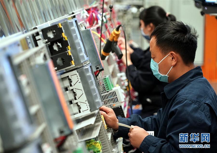 (來(lái)自一線的調(diào)查報(bào)告·圖文互動(dòng))(3)搶出一個(gè)身位謀發(fā)展——河南許昌經(jīng)濟(jì)復(fù)蘇見聞