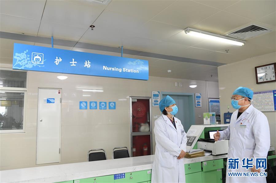 (抗疫中的真善美·圖文互動)(2)坐著輪椅上前線——“疫”無反顧的“老兵”馬淑煥