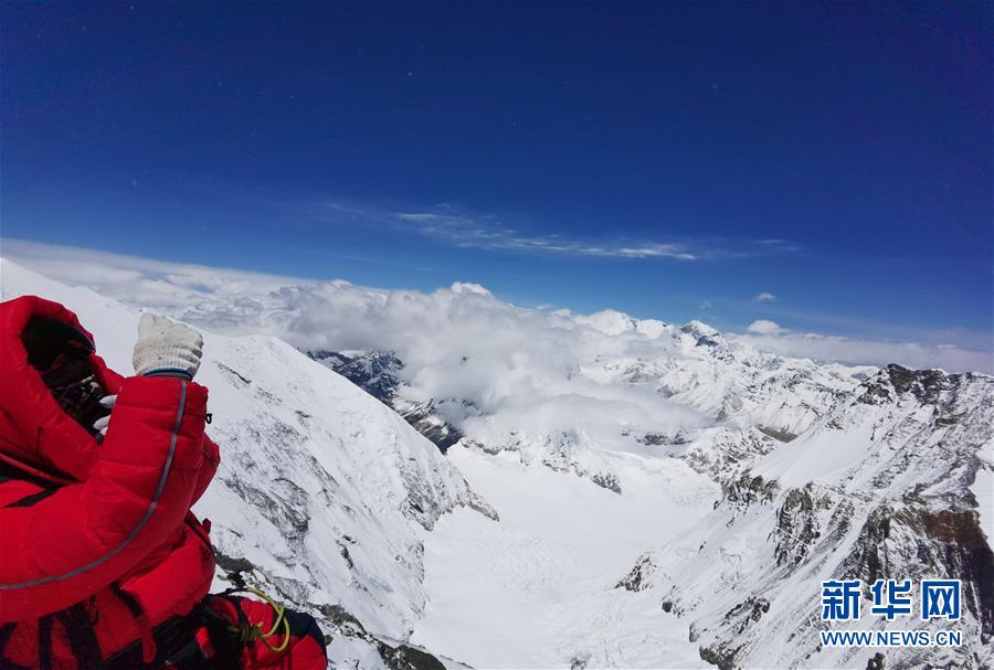 (2020珠峰高程測(cè)量)(1)受天氣影響 至珠峰峰頂攀登路線(xiàn)未修通