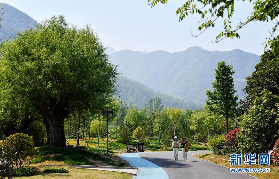 （新華全媒頭條&middot;圖文互動(dòng)）（8）循著習(xí)近平總書記的足跡，感受那山那水