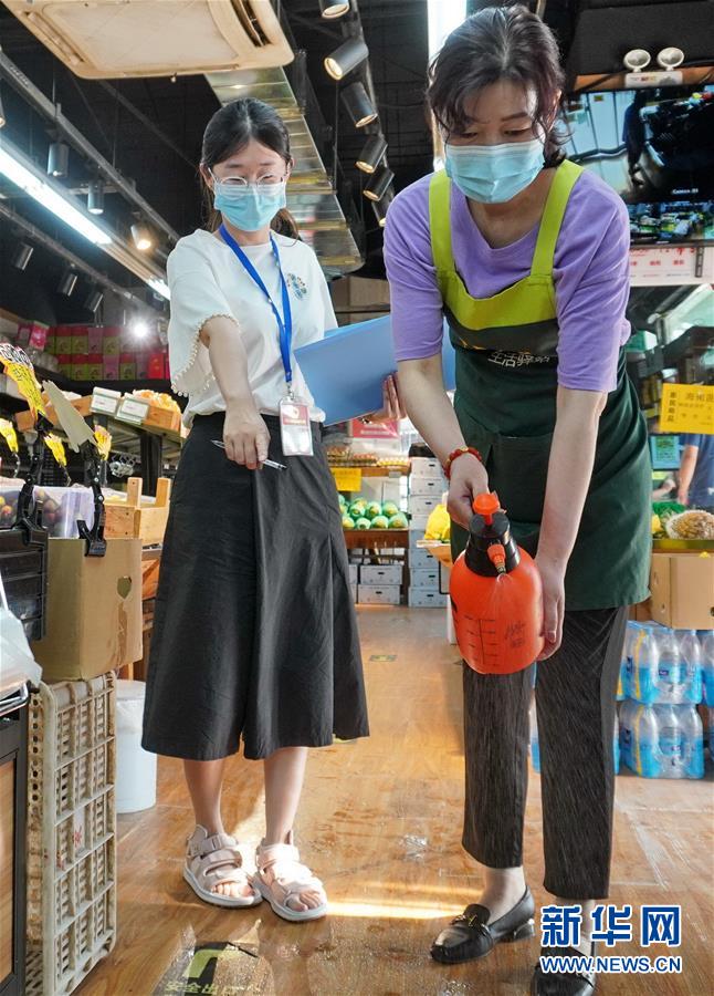 (新華全媒頭條·圖文互動(dòng))(4)分秒必爭 北京打響疫情防控“硬仗”