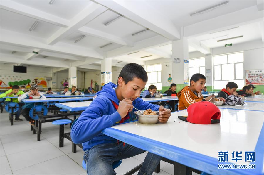 （新華全媒頭條&middot;圖文互動(dòng)）（3）飛吧，&ldquo;帕米爾雄鷹&rdquo;！