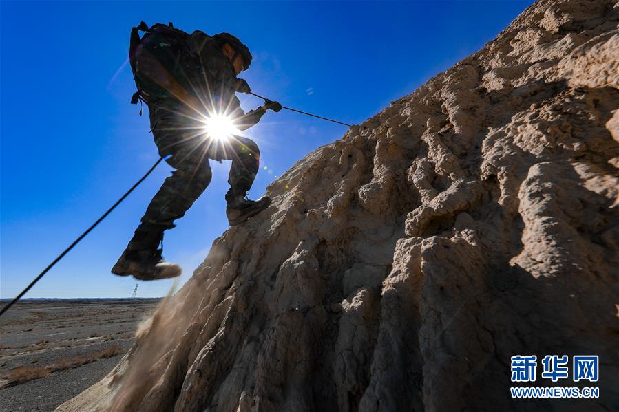（圖文互動）（5）武警部隊抓好常態(tài)化疫情防控條件下&ldquo;魔鬼周&rdquo;極限訓練