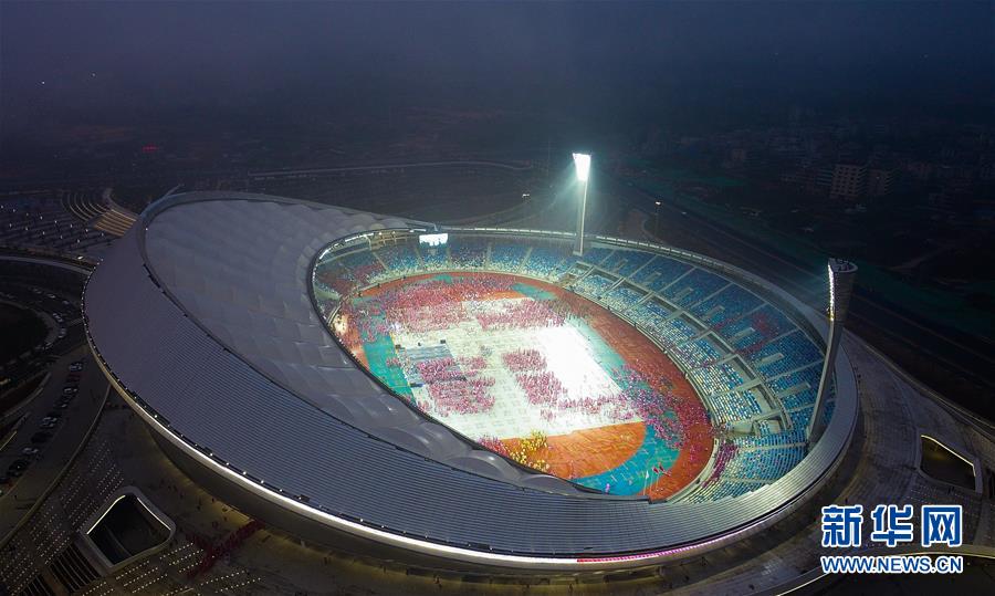 (走向我們的小康生活·圖文互動)(5)從“民生之盼”到“民生之變”——海南瞄準(zhǔn)“痛點”發(fā)力建設(shè)幸福家園