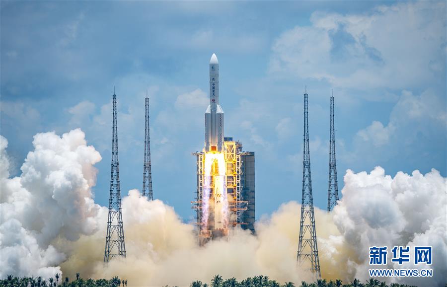 (圖文互動(dòng))(2)我國(guó)首次火星探測(cè)任務(wù)“天問(wèn)一號(hào)”探測(cè)器成功發(fā)射